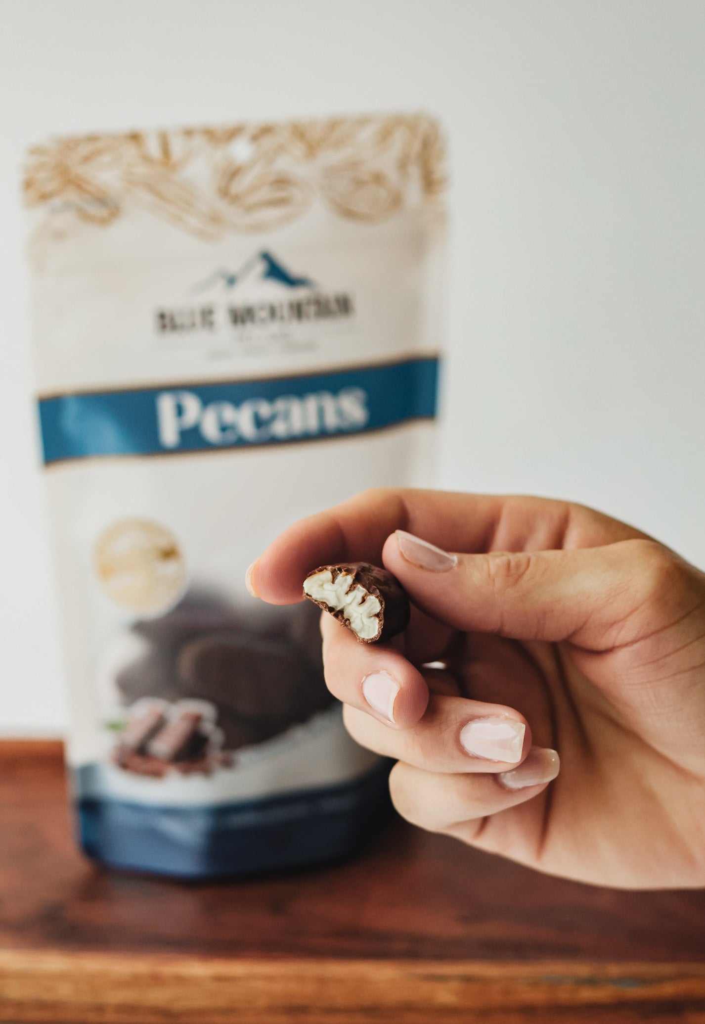 Chocolate 3.5oz/ 100g